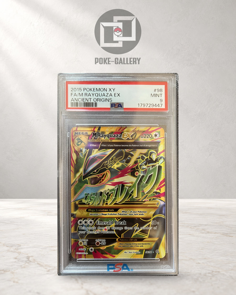 Englisches M Rayquaza EX 98/98 aus Ancient Origins von 2015 im PSA-9-Slab, CERT 179729447, mit schwarzem Rayquaza und goldenen Konturen.